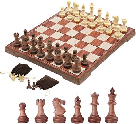 satranç oyunu çocuklar için
